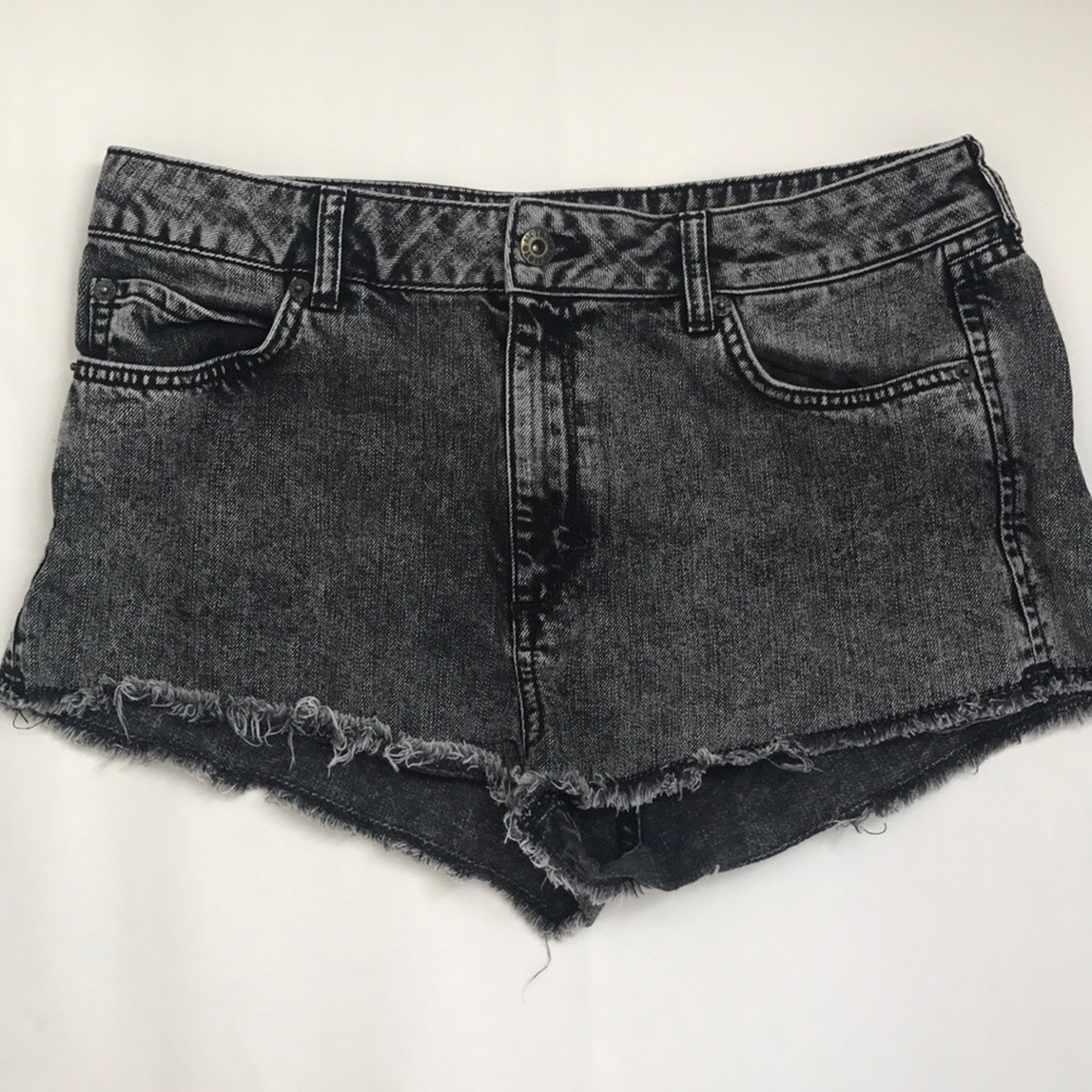 Topshop Washed Black/Grey demon shorts